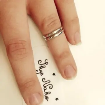 Bague phalange, Boa Moa