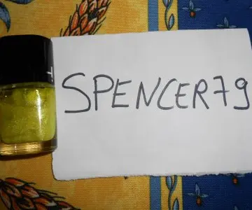 vernis jaune pailleté, Sephora