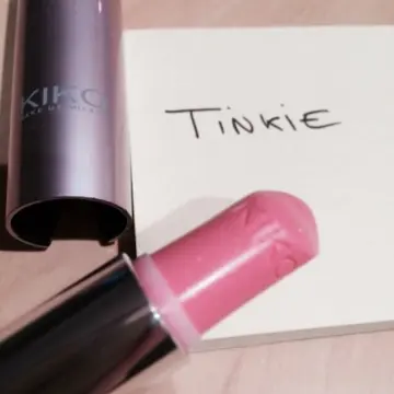 Rouge a lèvres 411 rose, KIKO