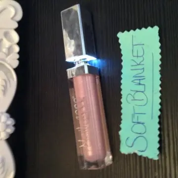Gloss rose pailleté, Inconnue