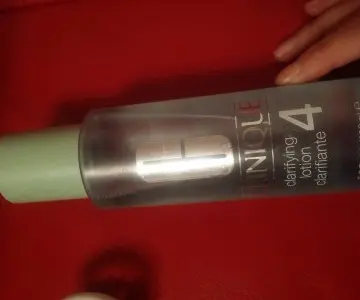 lotion clarifiante clinique 4, Clinique