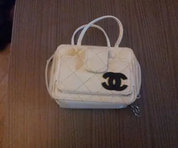 mini sac pochette chanel, Chanel