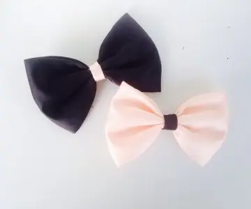 Nœud papillion, Inconnue