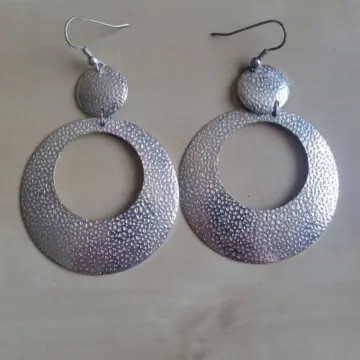 Boucles d oreille, Inconnue