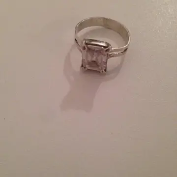 Bague diamant, Inconnue