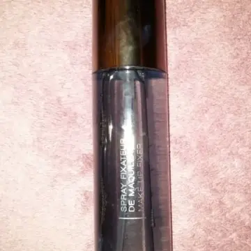 Fixateur de maquillage, Nocibé