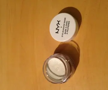 base fard à paupiéres, NYX Cosmetics