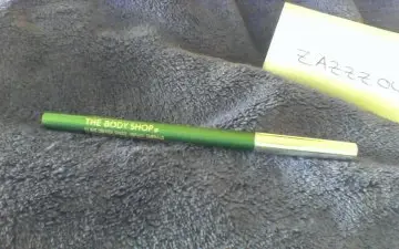 crayon khôl vert émeraude, The Body Shop