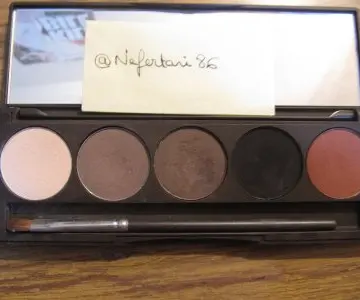 palette fards neutres mats, Louise Young
