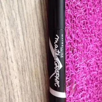 Eye liner  mastergraphic Maybelline, Gemey Maybelline