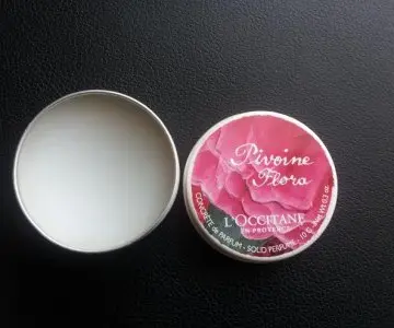 Parfum solide, L'Occitane en Provence