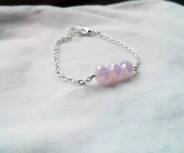 Bracelet chaînette et perles roses, Création