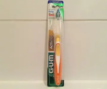 Brosse a dent, Gum