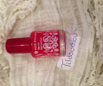 Rouge prussien, Yves Rocher