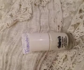 Vernis blanc, Claire's
