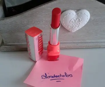 rouge à levres, Bourjois