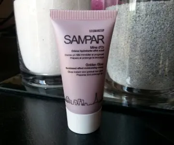 Crème hydratante effet soleil, Sampar