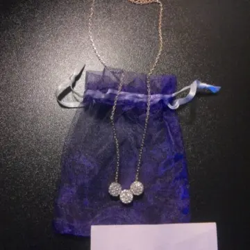 Collier fantaisie, Inconnue