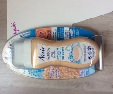 Cire roll on efficacité poils très courts, Nair
