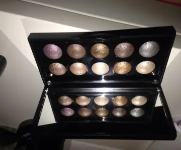 Palette fard à paupière, Elf