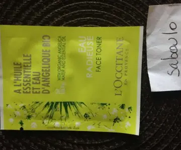 Echantillon Eau Radieuse Occitane, L'Occitane en Provence