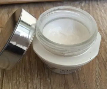 Vichy Idealia, Laboratoires Vichy