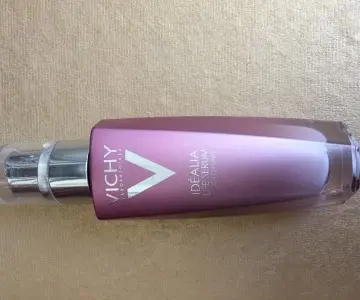 Vichy Idealia serum, Laboratoires Vichy