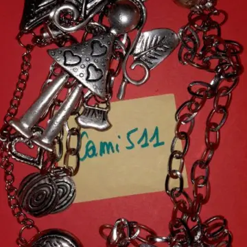 Collier, Inconnue