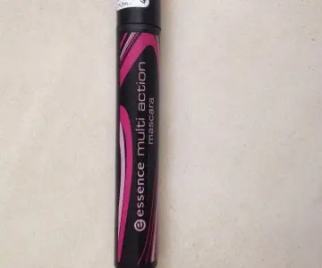Essence mascara multi action, Essence