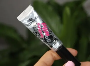 Mascara, Essence
