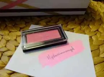 Blush rose, Inconnue