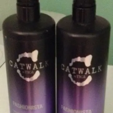 Blond violet fashionista, Tigi
