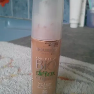 Fond de teint, Bourjois