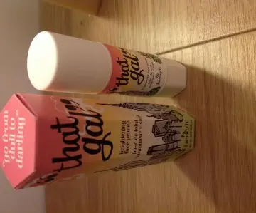 That Gal, Benefit