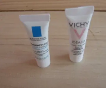 divers échantillons, Laboratoires Vichy
