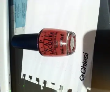 Vernis O.P.I rouge, O.P.I