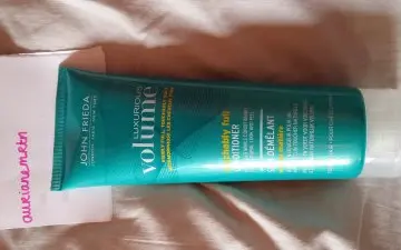 Soin démêlant Luxurious Volume, John Frieda