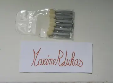 6 pinceaux à paupière, Manicare