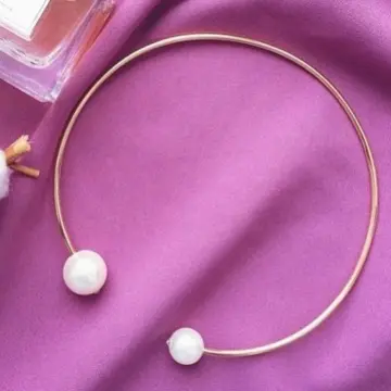 Collier doubles perles, Zara
