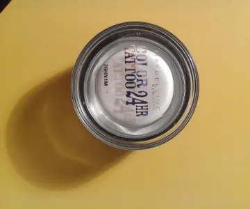 Color tattoo 24h, Gemey Maybelline