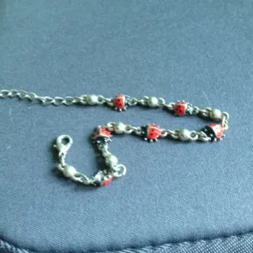 Bracelet coccinelle, Inconnue