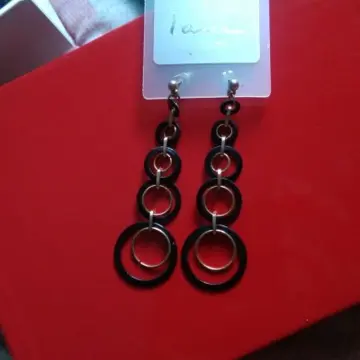 boucle doreille noir et doré, Inconnue