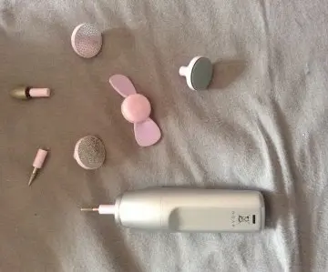Kit pour manucure et pédicure, Inconnue