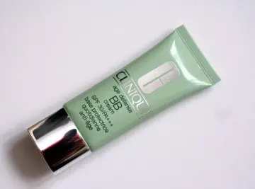 BB cream Age Defense, Clinique