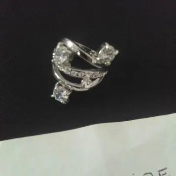 Bague, Inconnue