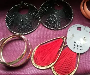 boucle d oreille, Siy