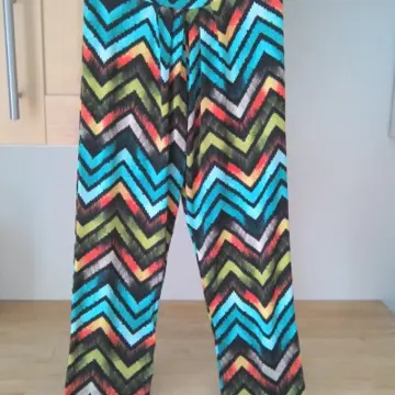 Pantalon, Inconnue