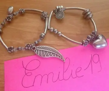 Lot de deux bracelets, Inconnue