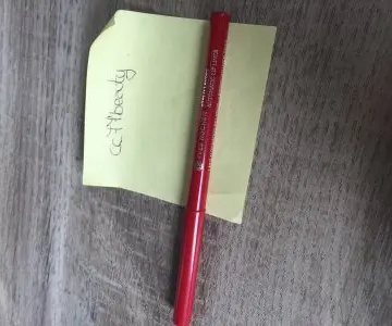 Crayon à lèvres, Yves Rocher