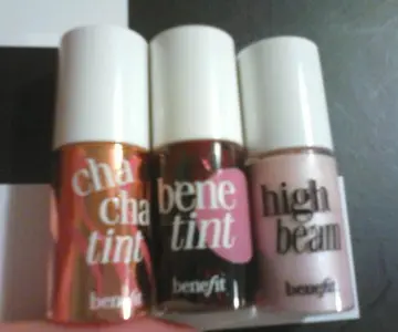 Trio Benefit, Benefit